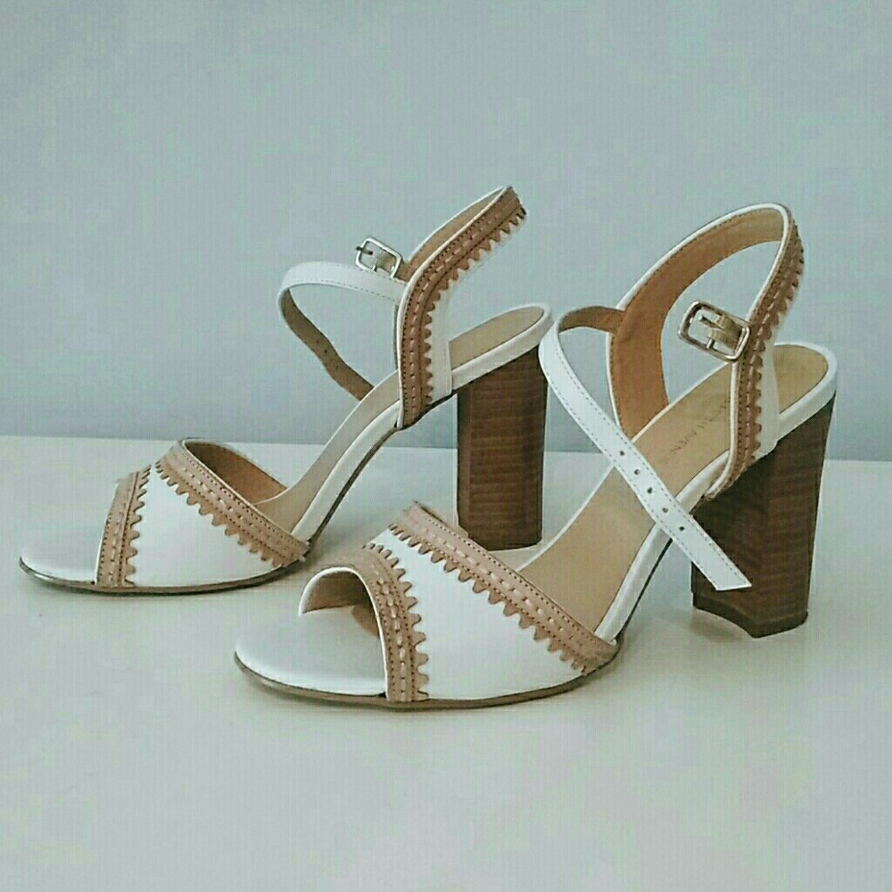 Saks Fifth Avenue White Vintage Heels